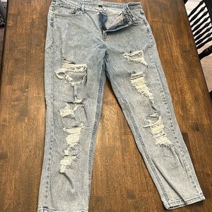 Wild Fabe High Rise Mom Jean-Size 12